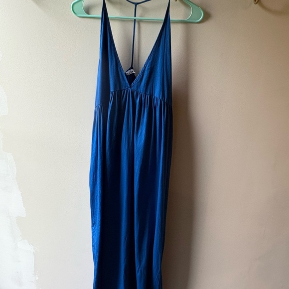 LACAUSA T Back Midi dress - Picture 2 of 9